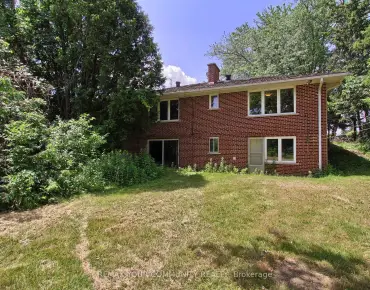 9947 Woodbine Aven
