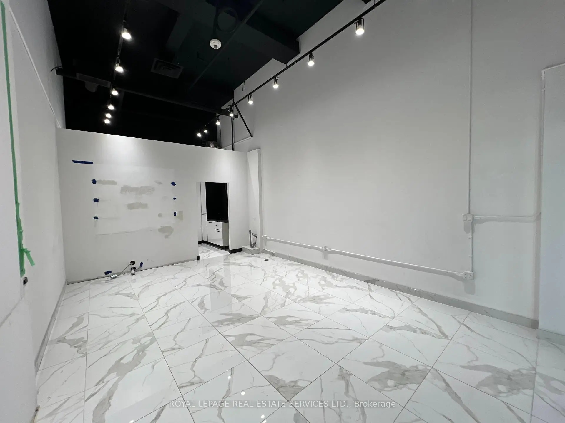 Commercial for lease