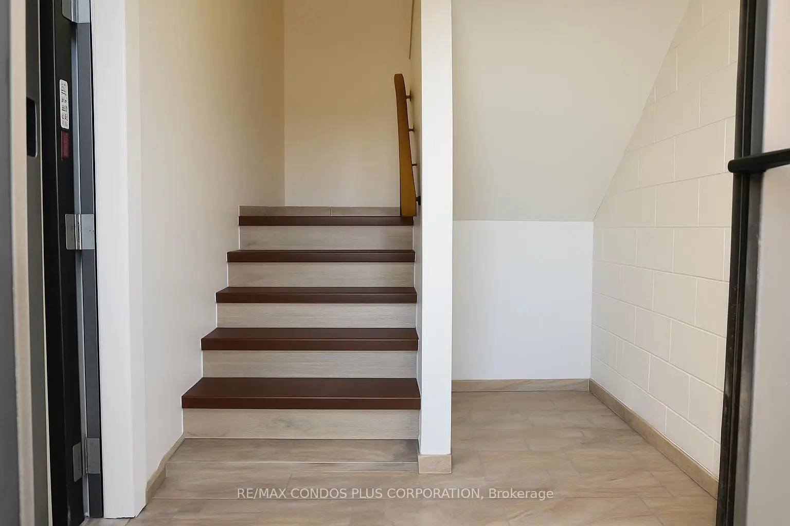 Commercial for lease