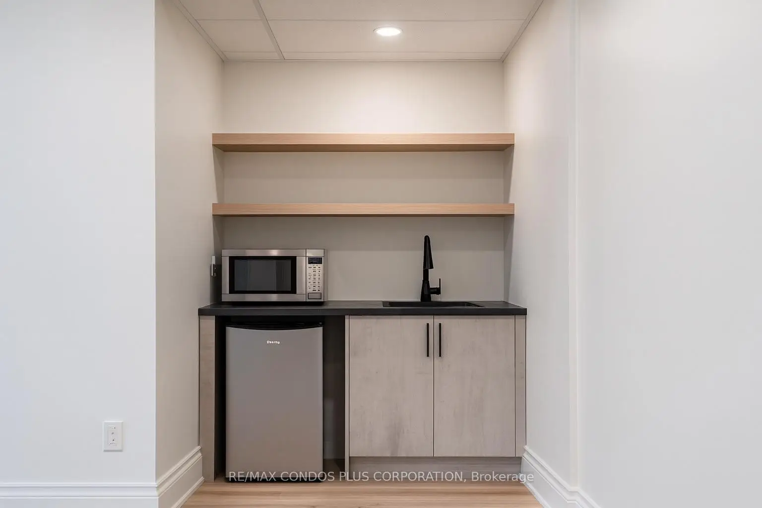 Commercial for lease