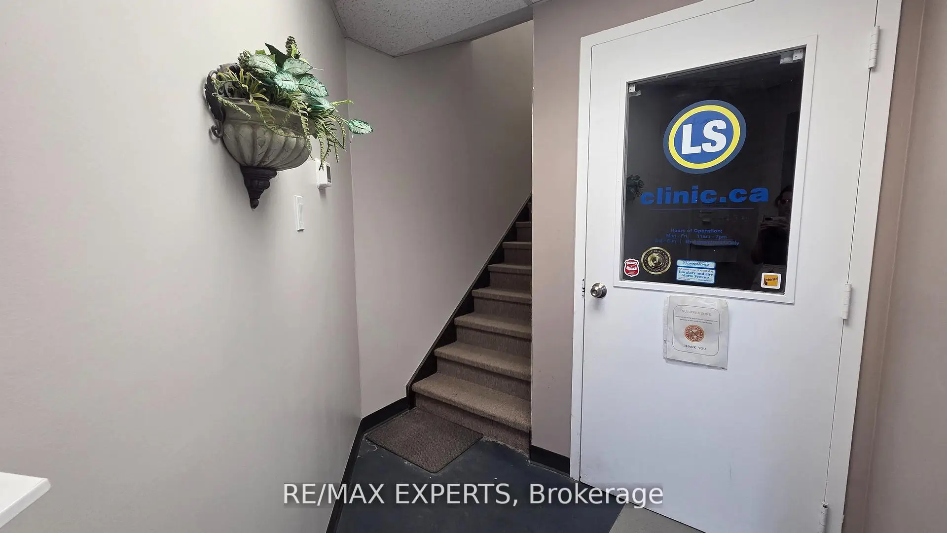 Commercial for lease