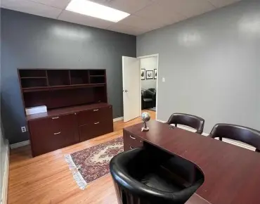 205-10211 Yonge Stre