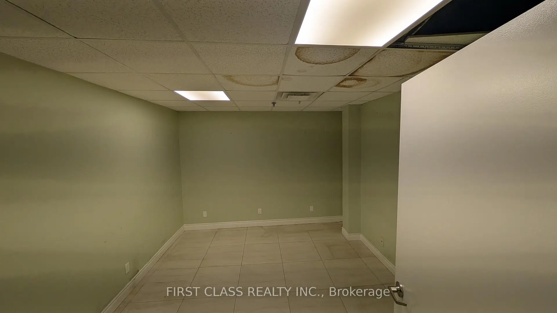 Commercial for lease