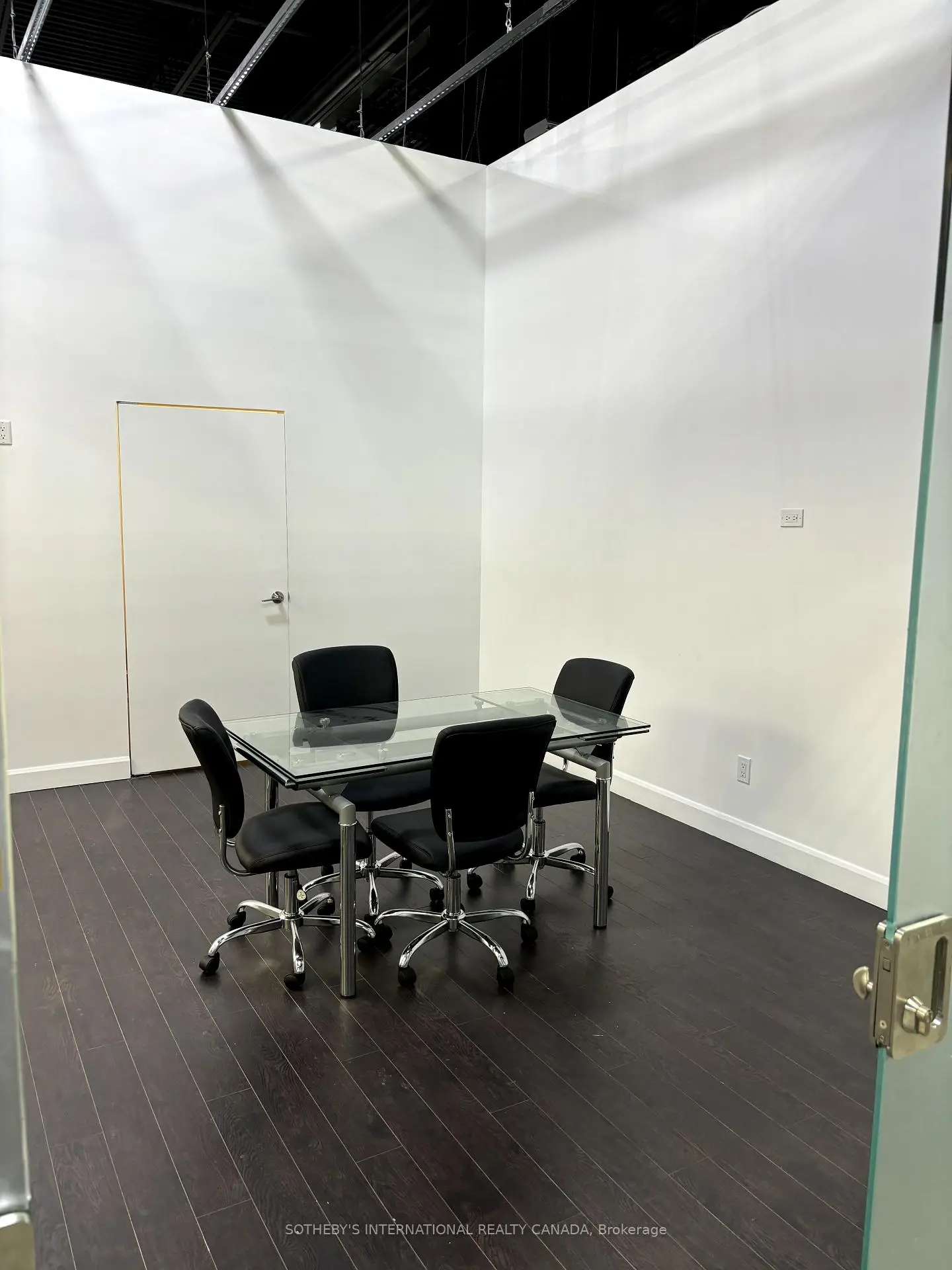 Commercial for lease