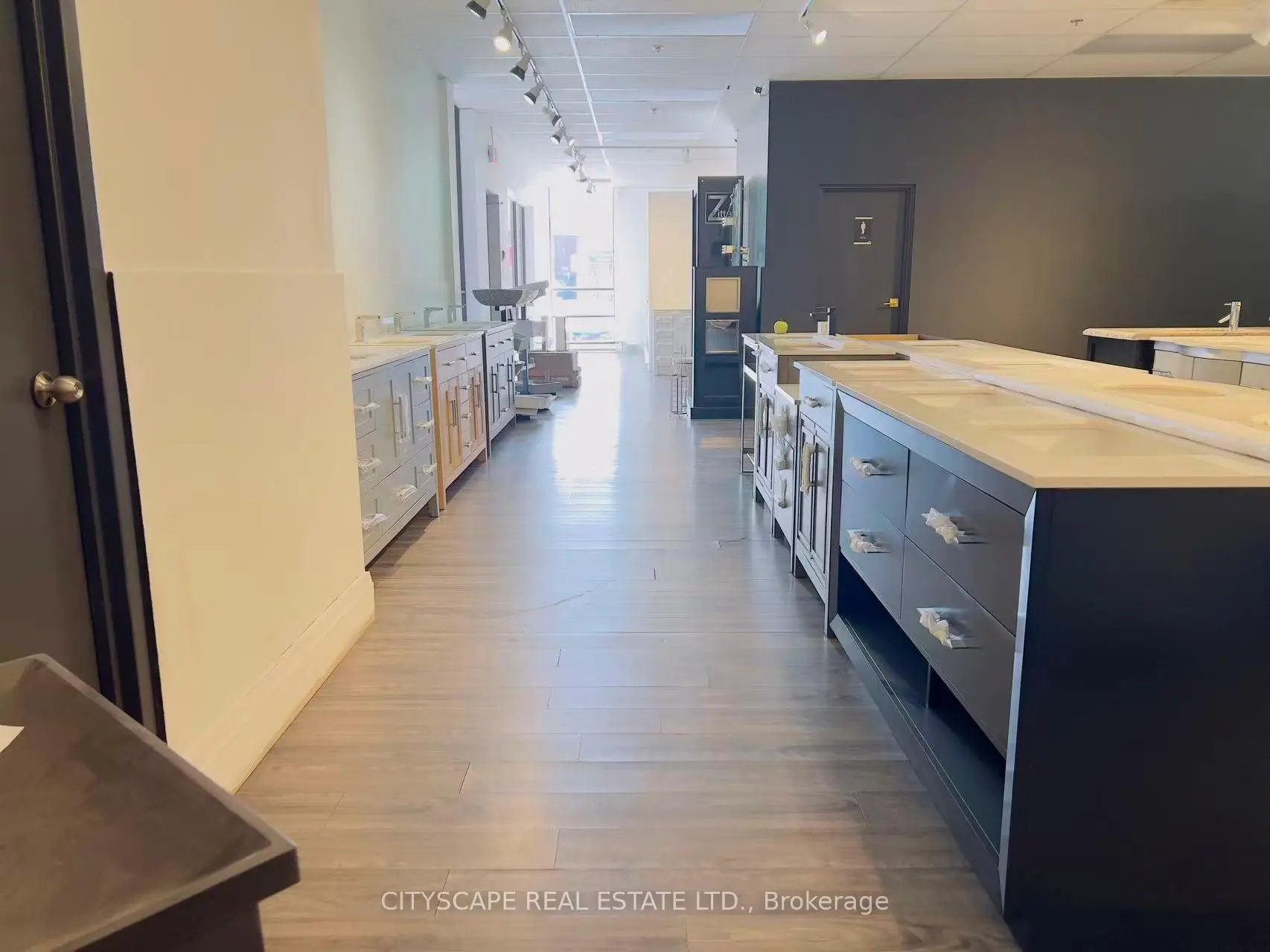Commercial for lease