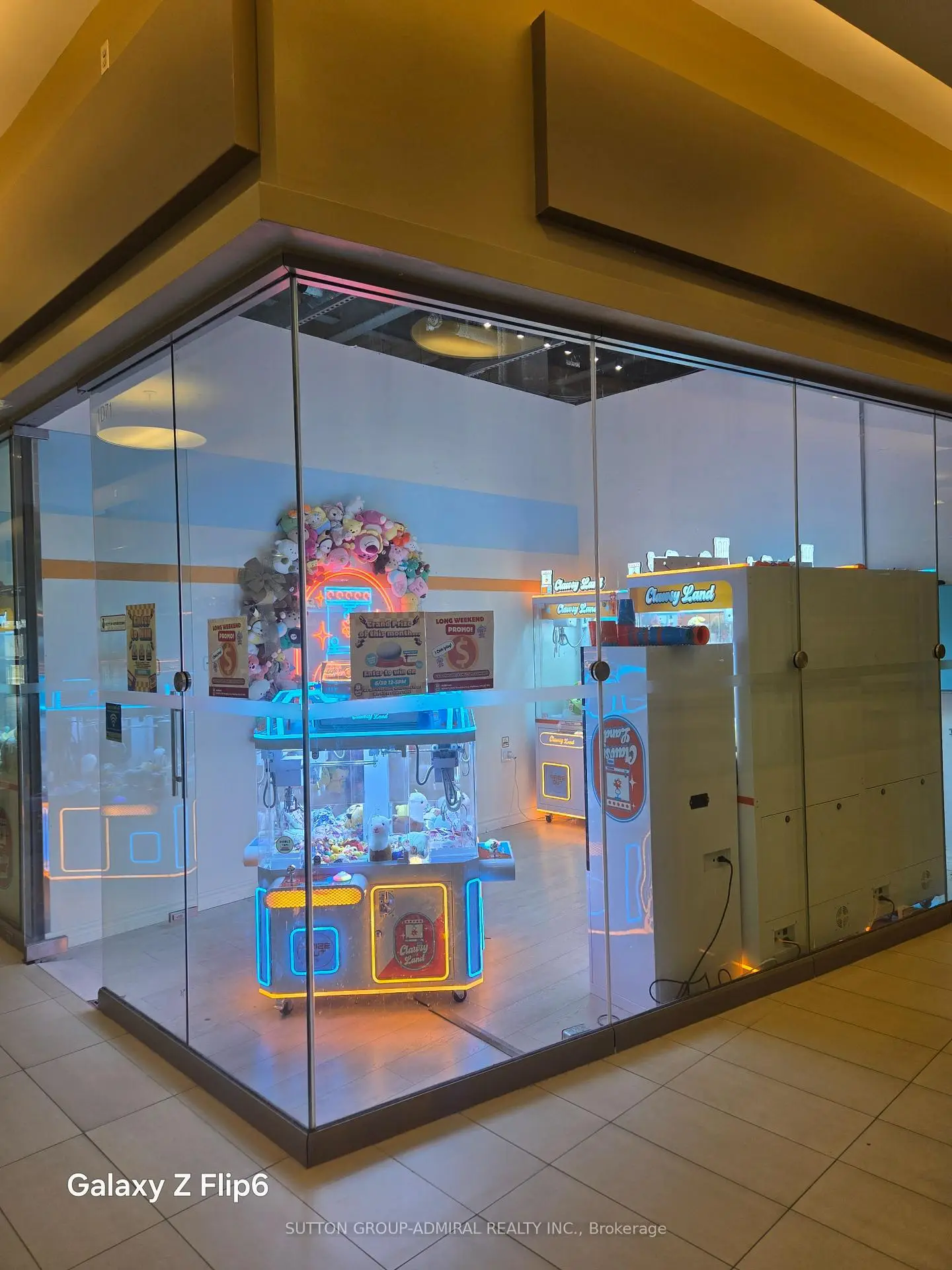 Commercial for lease