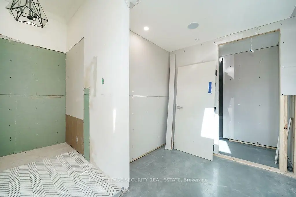 Commercial for lease