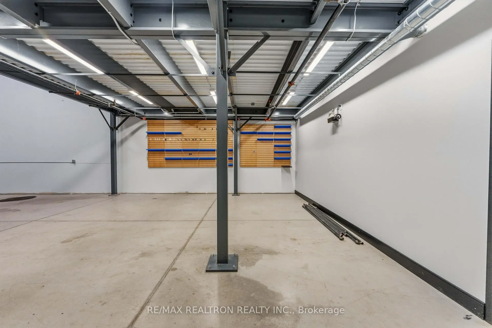 Commercial for lease
