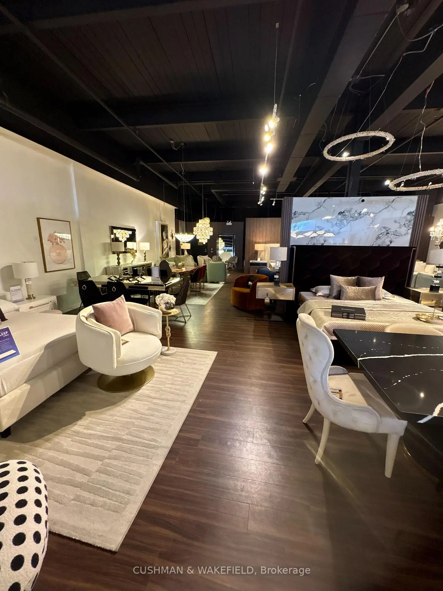 Commercial for lease