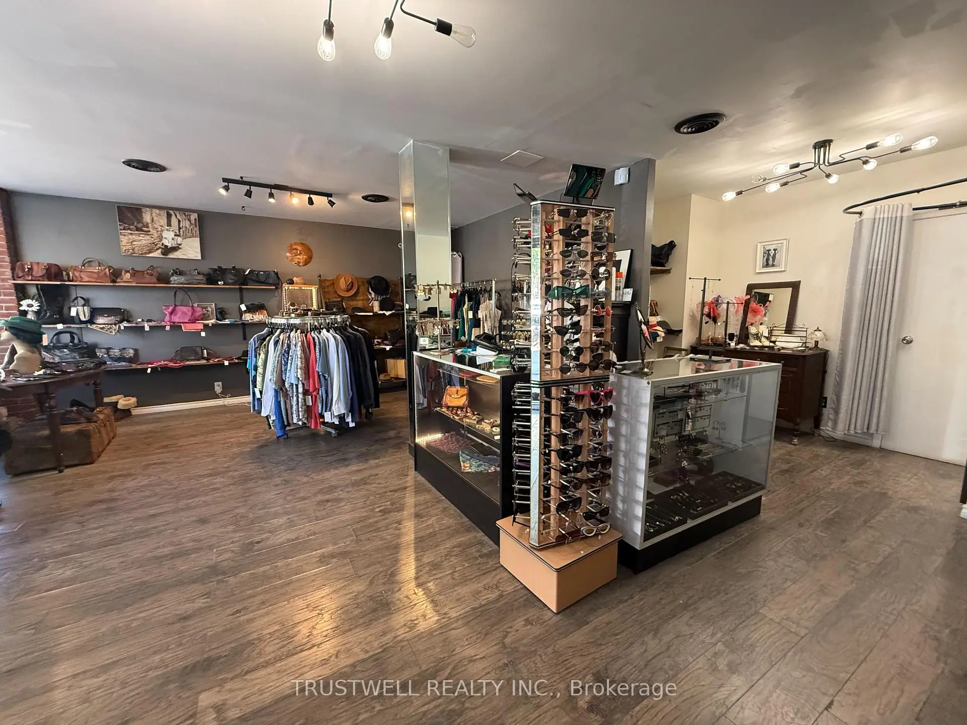 Commercial for lease