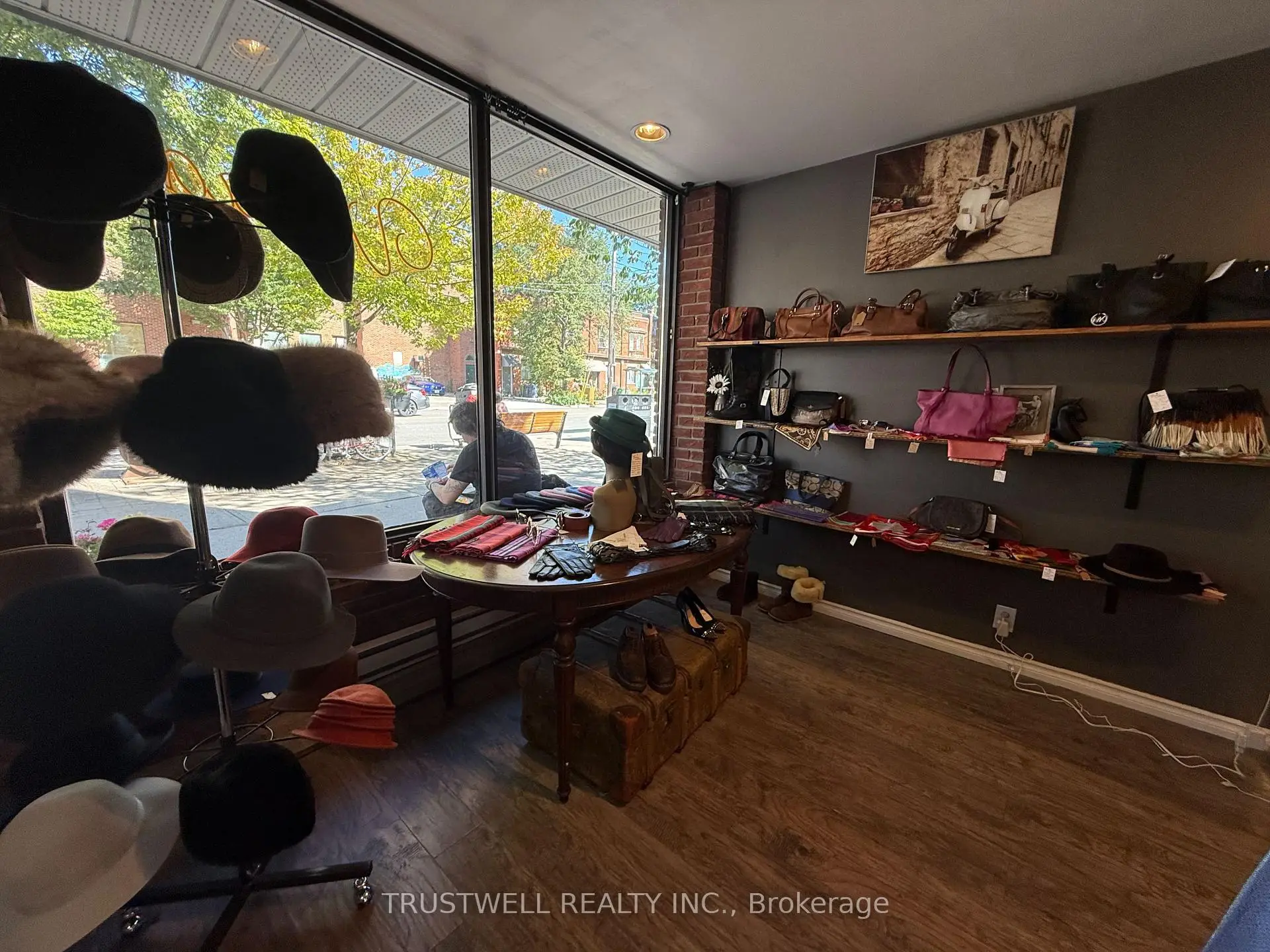 Commercial for lease