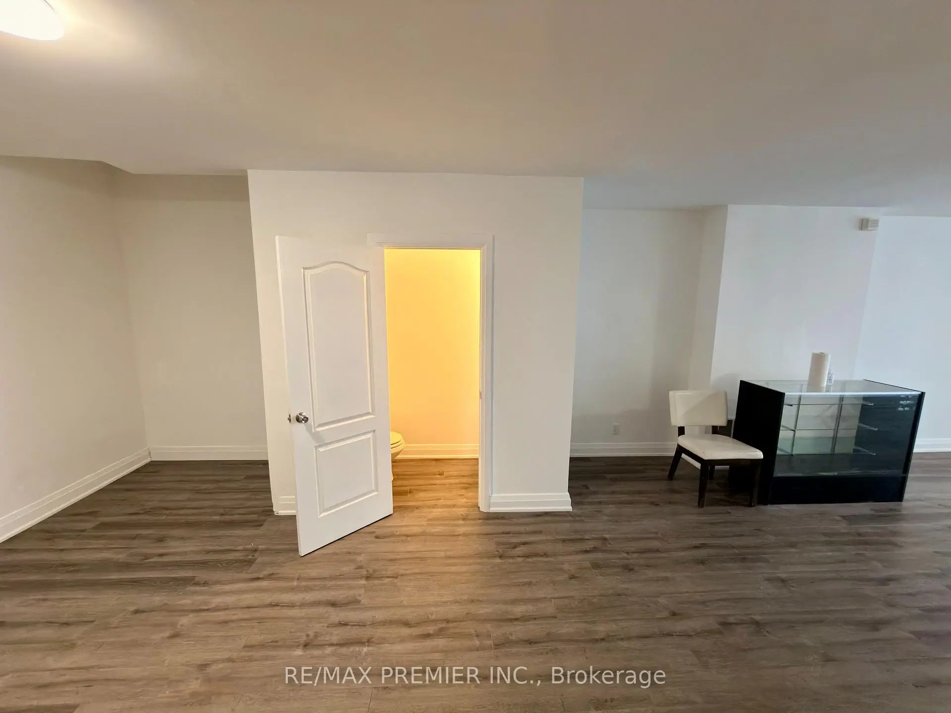 Commercial for lease
