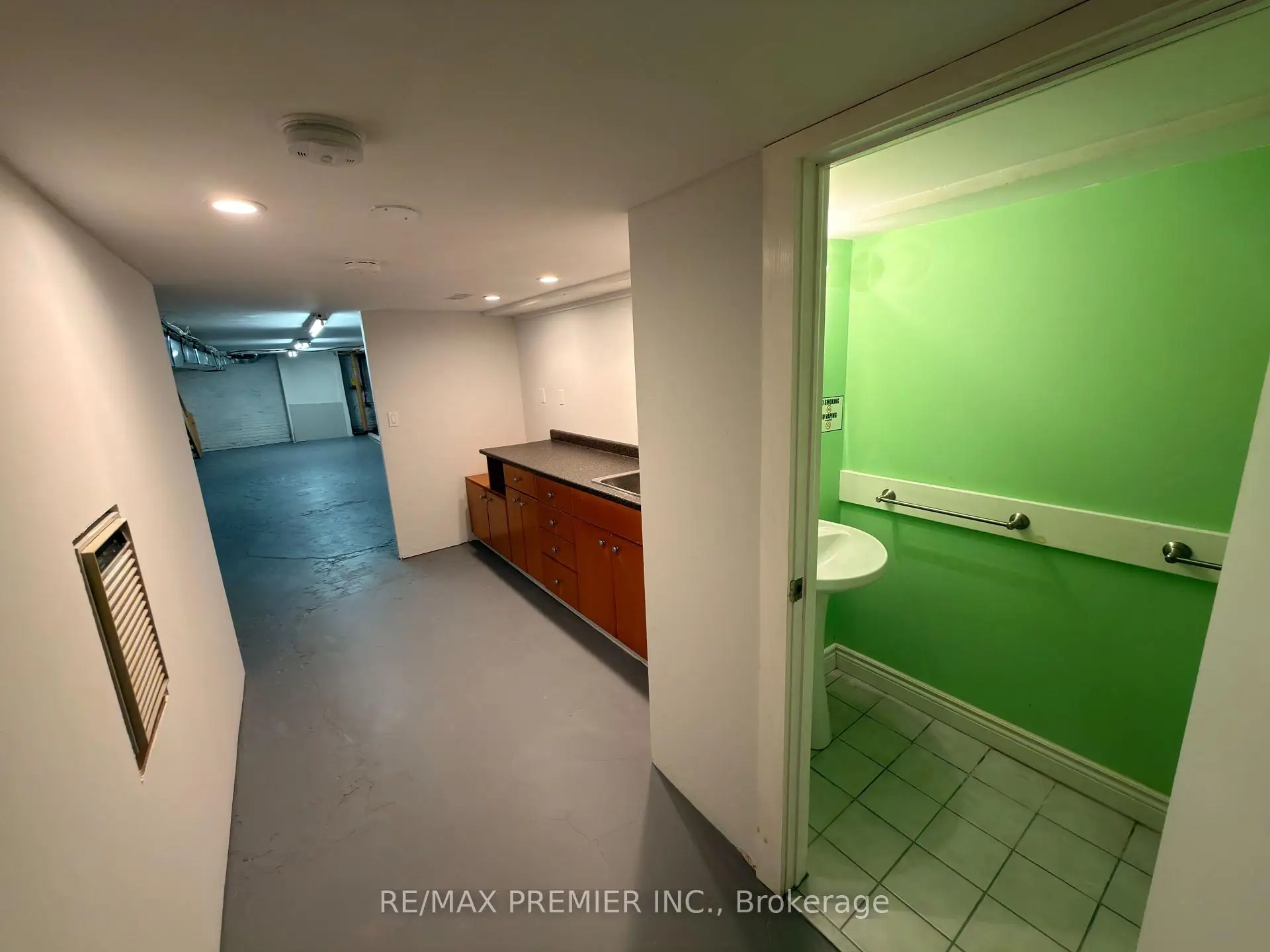 Commercial for lease