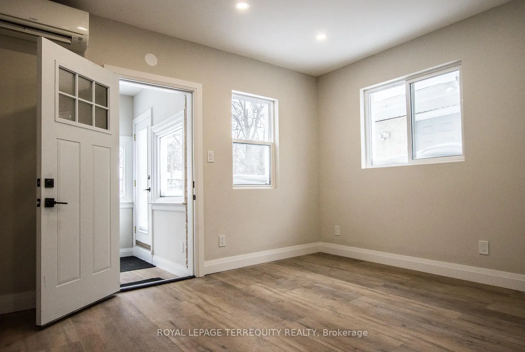 Commercial for lease