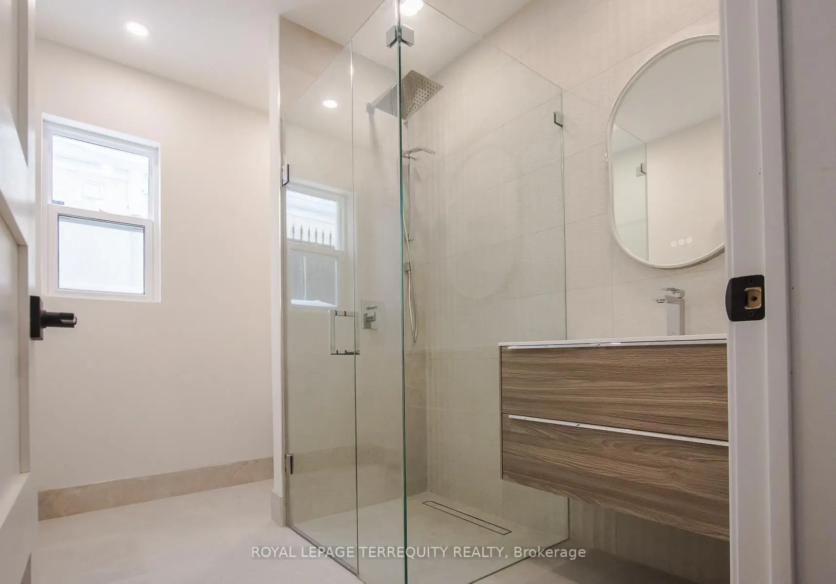 Commercial for lease