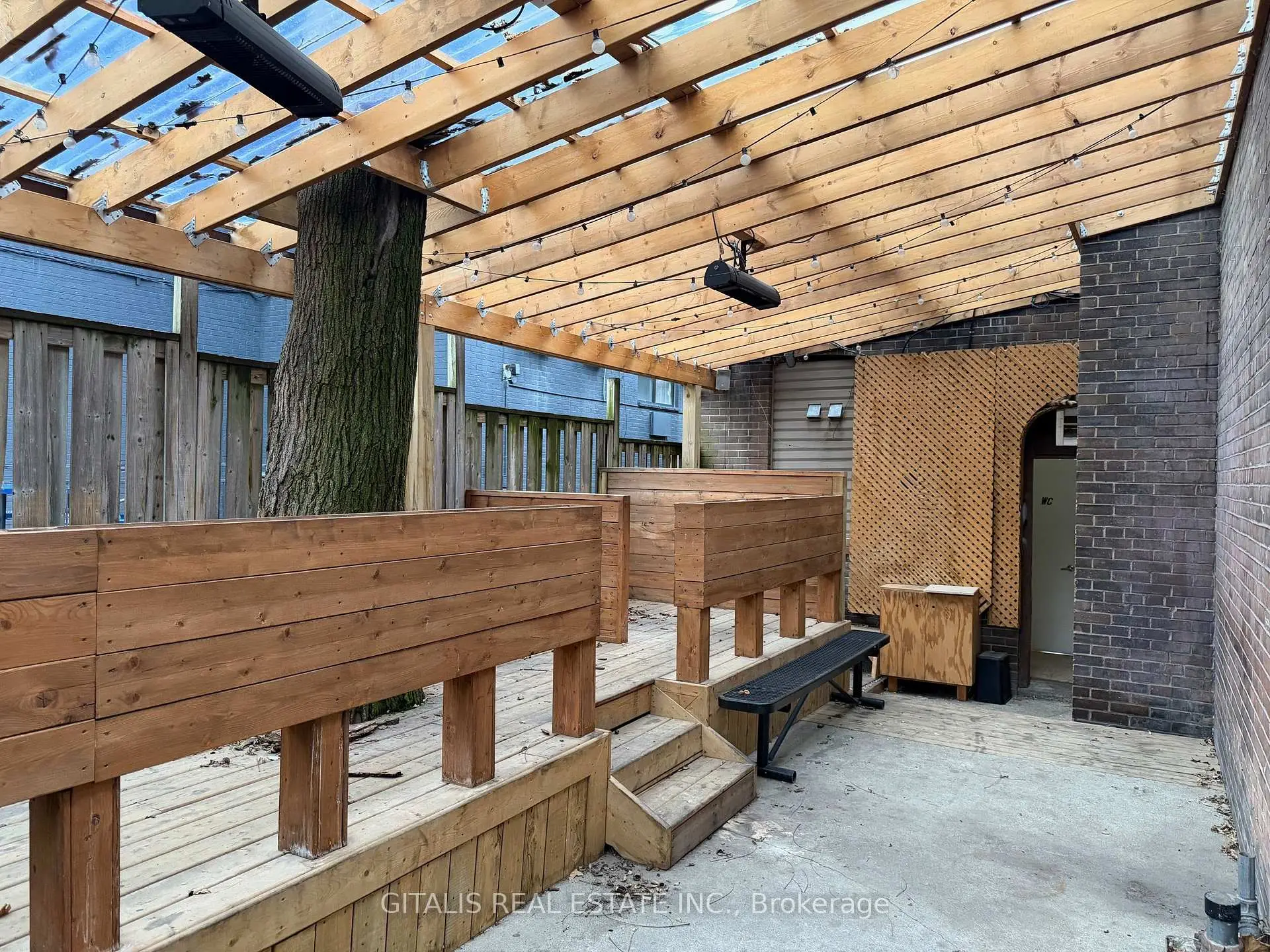 Commercial for lease