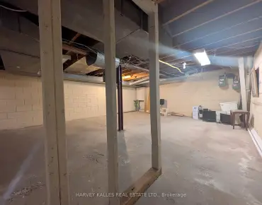 
3811 Lake Shore Blvd W Toronto For Lease looking for tenant