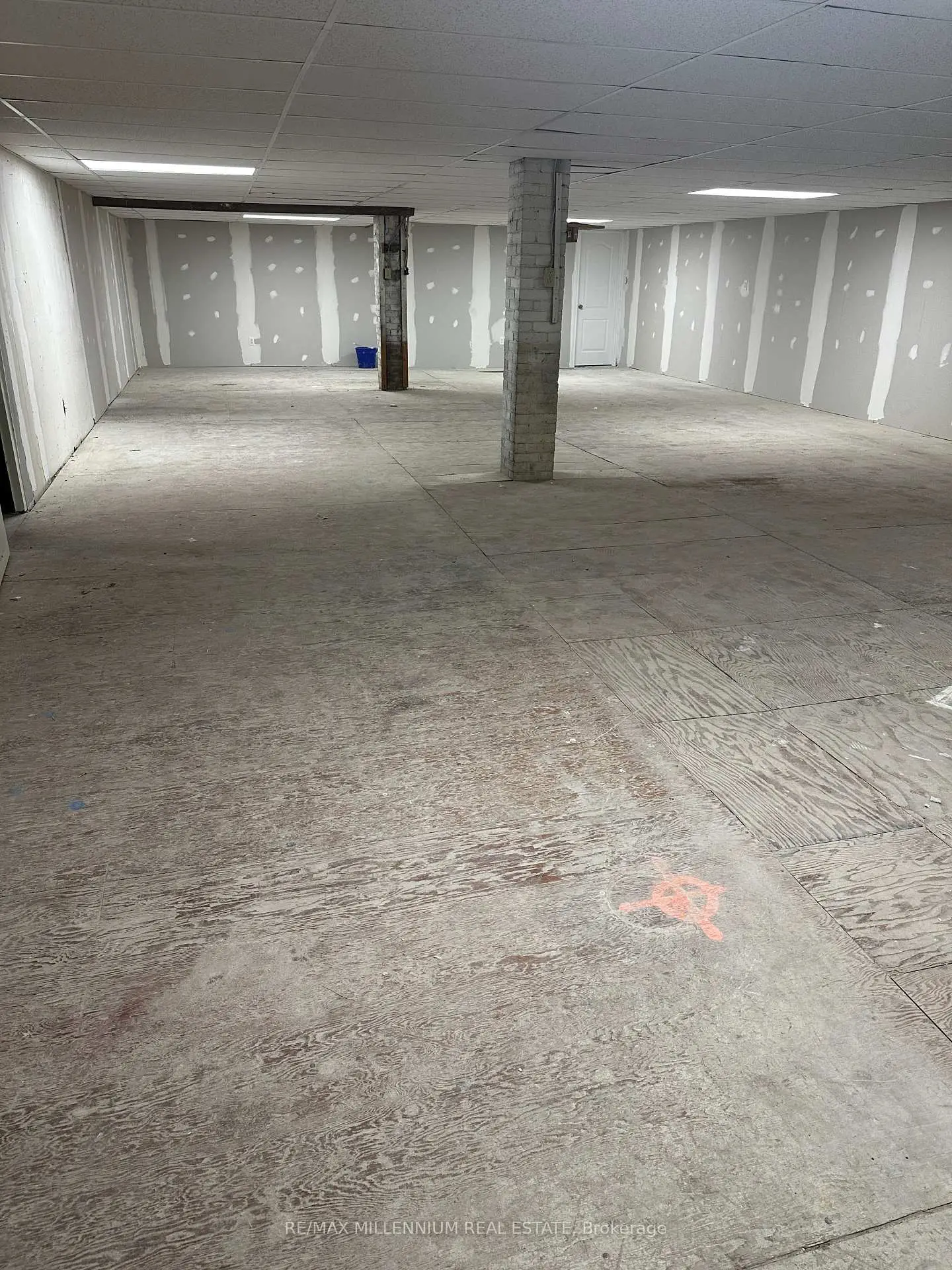 Commercial for lease