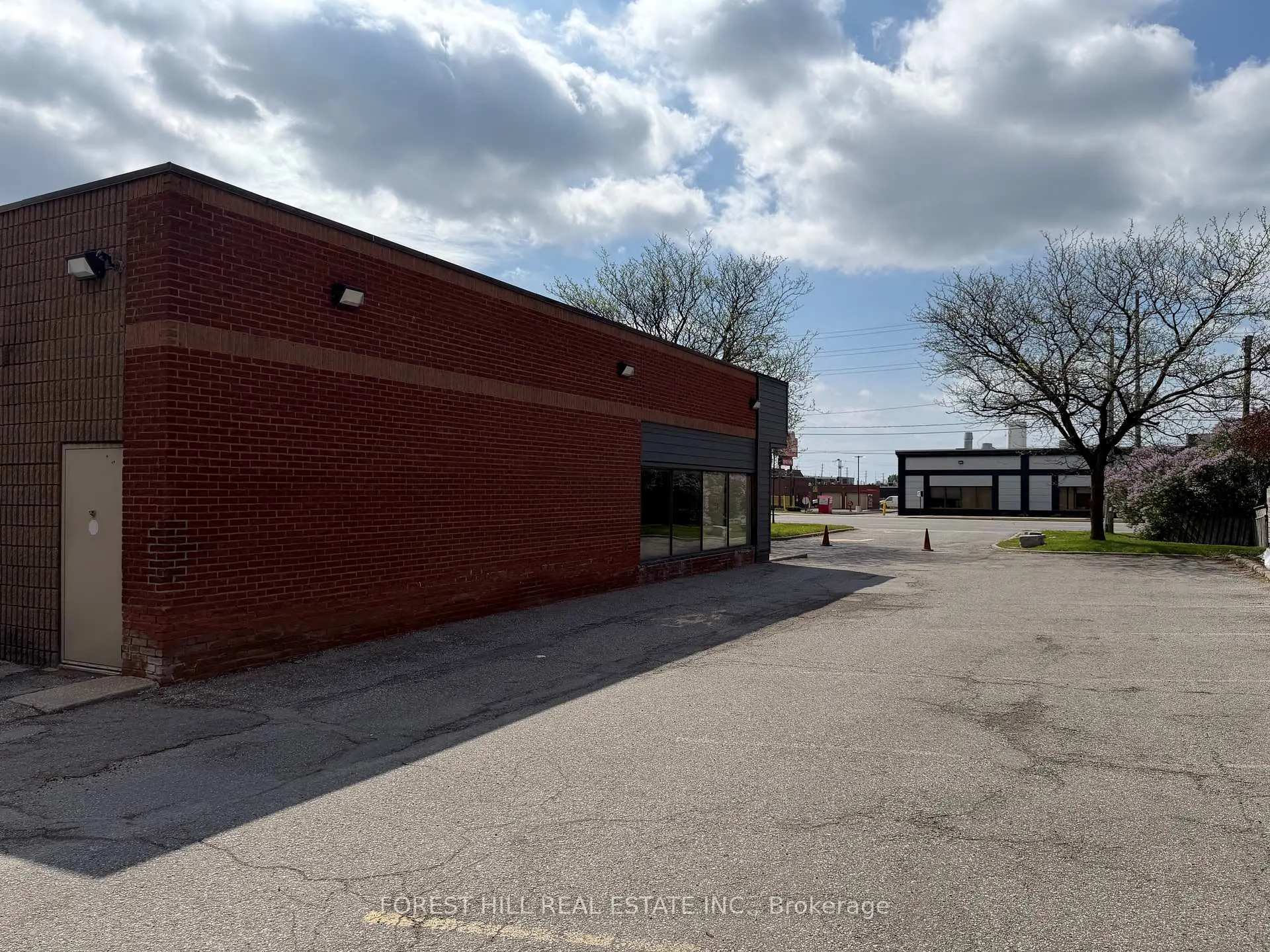 Commercial for lease