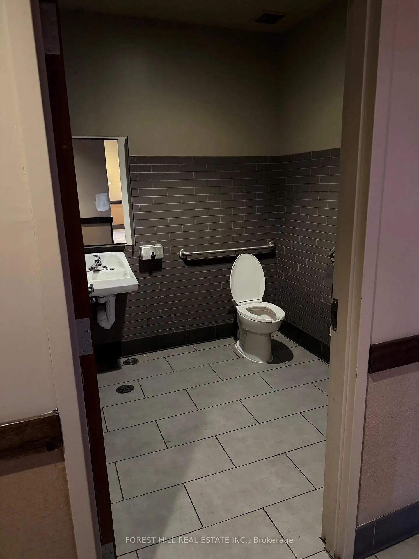 Commercial for lease