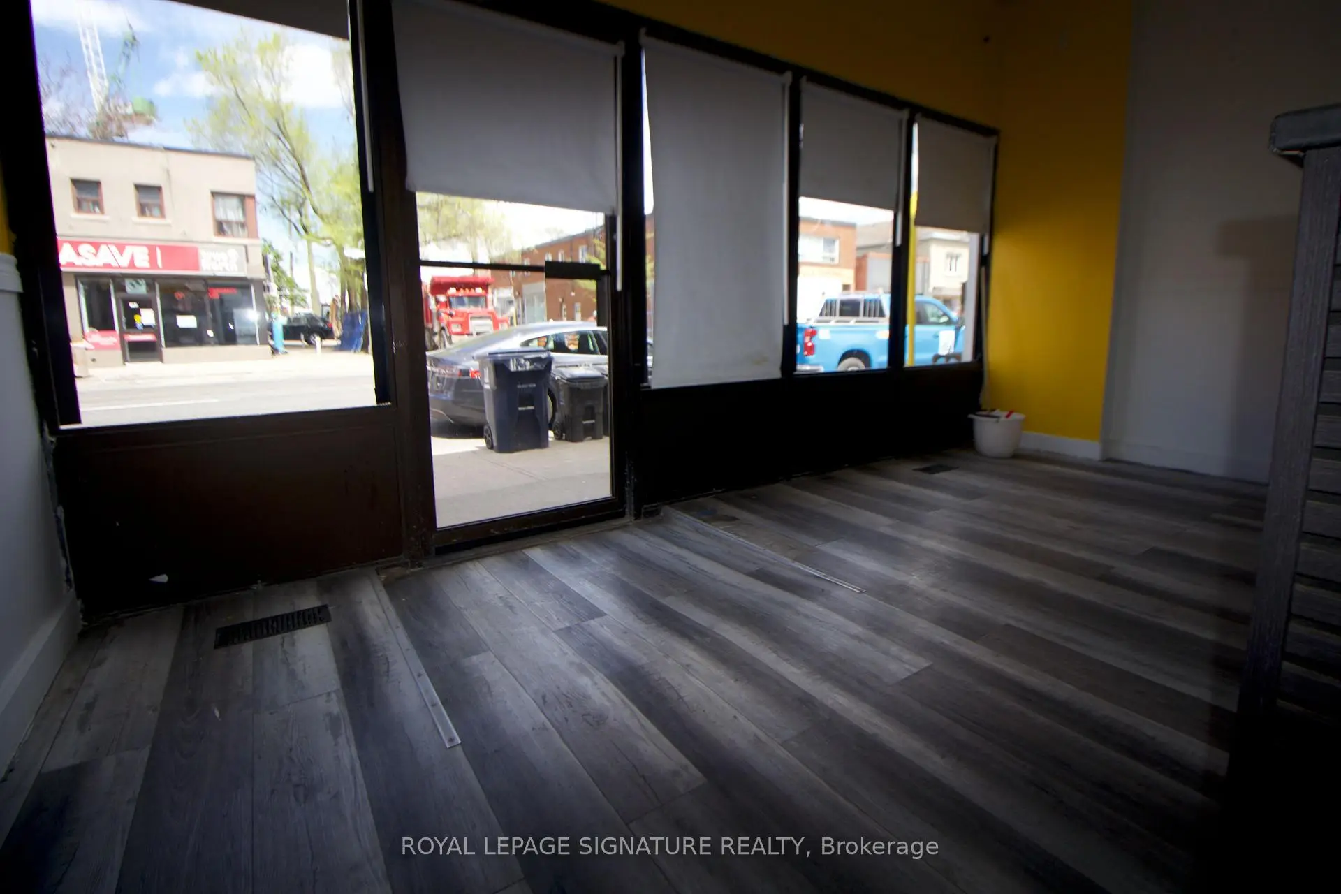 Commercial for lease