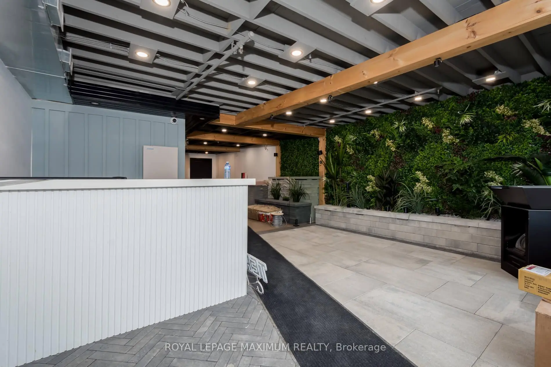Commercial for lease