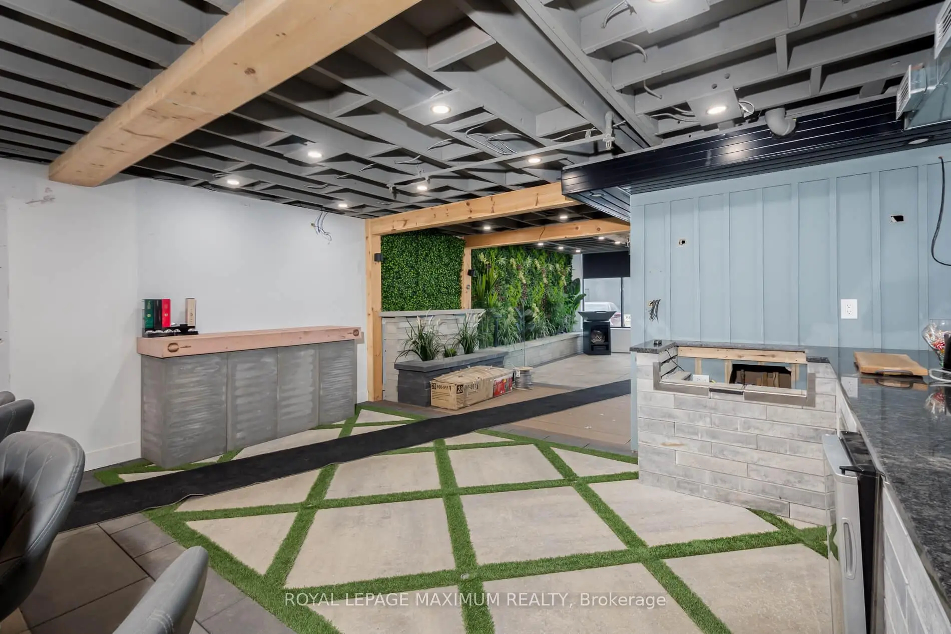 Commercial for lease
