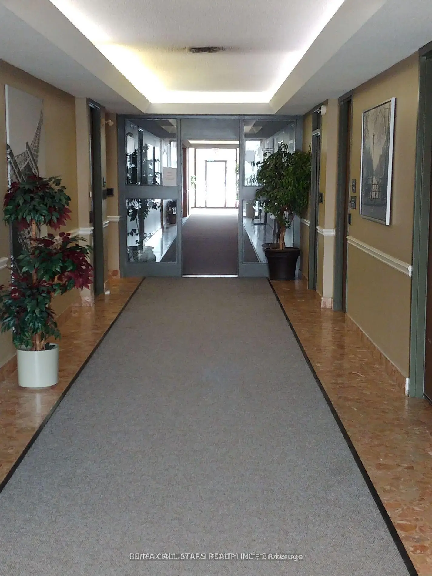 Commercial for lease