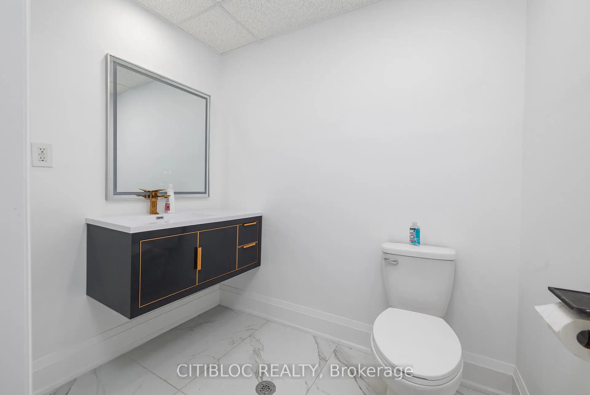 Commercial for lease