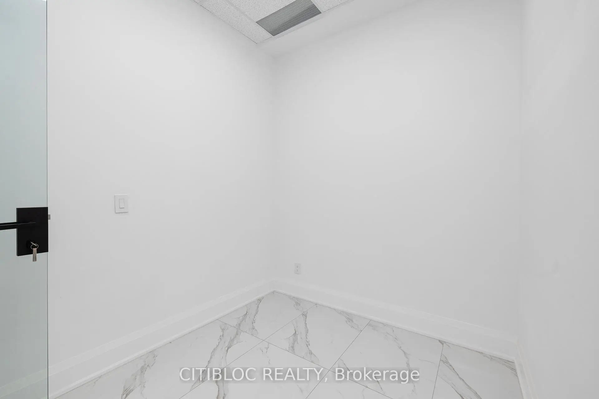 Commercial for lease