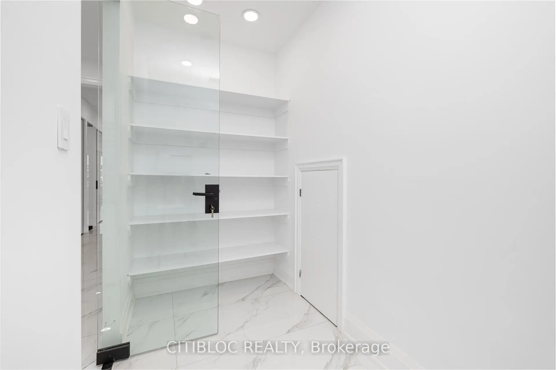 Commercial for lease