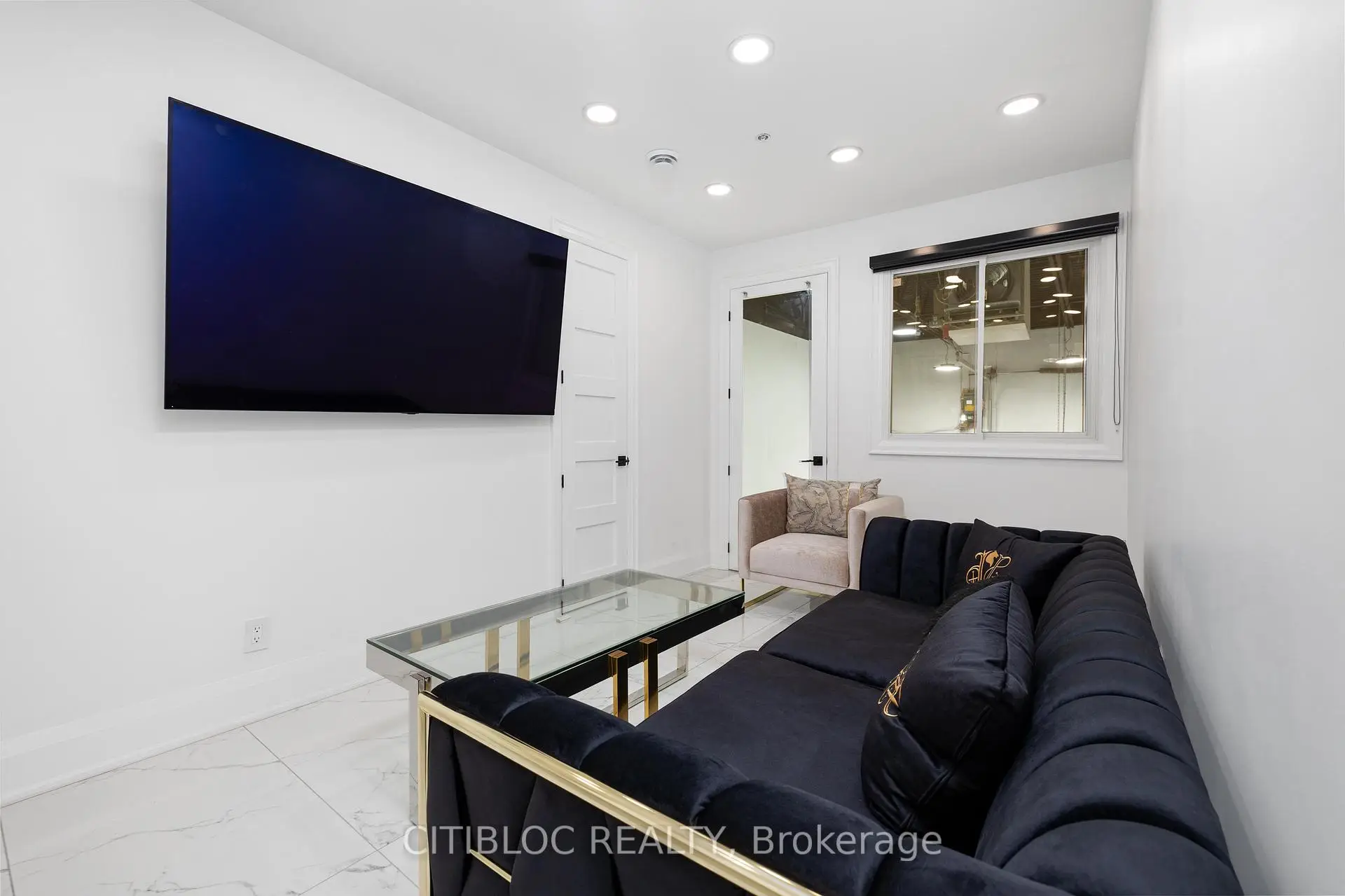 Commercial for lease