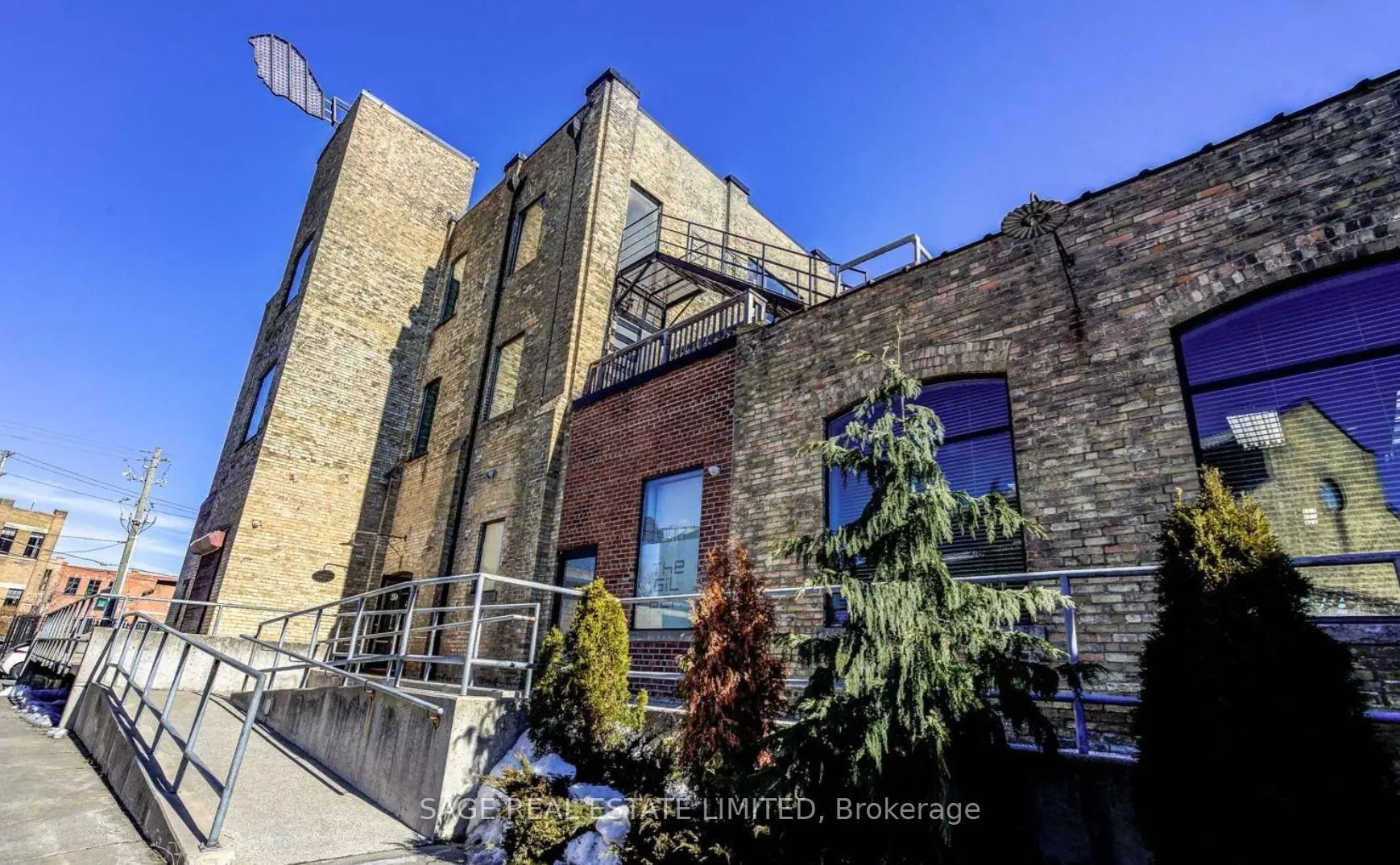 Commercial for lease