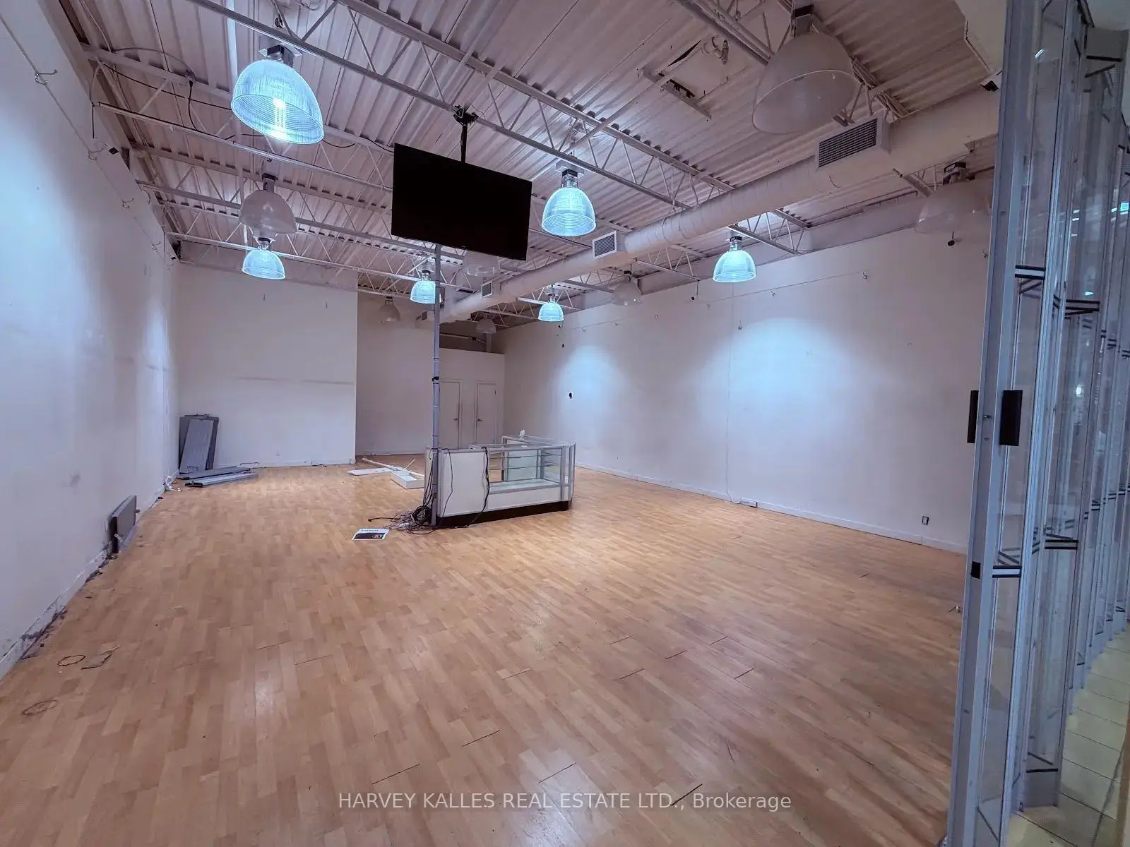Commercial for lease