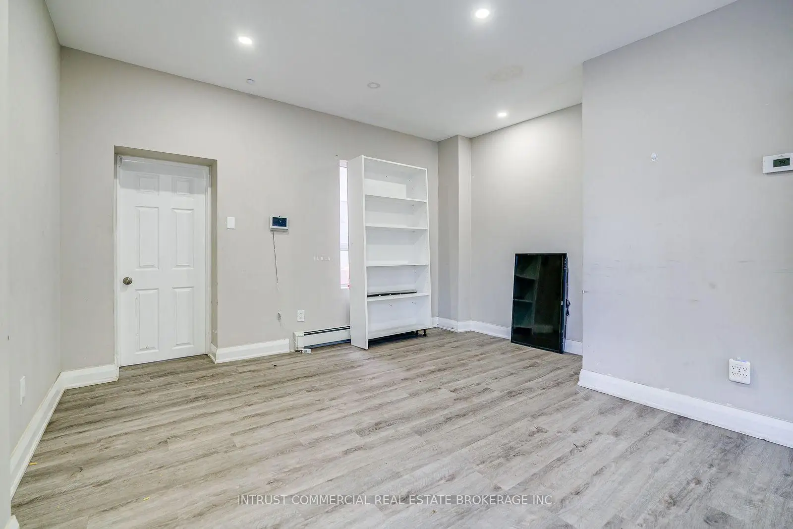 Commercial for lease