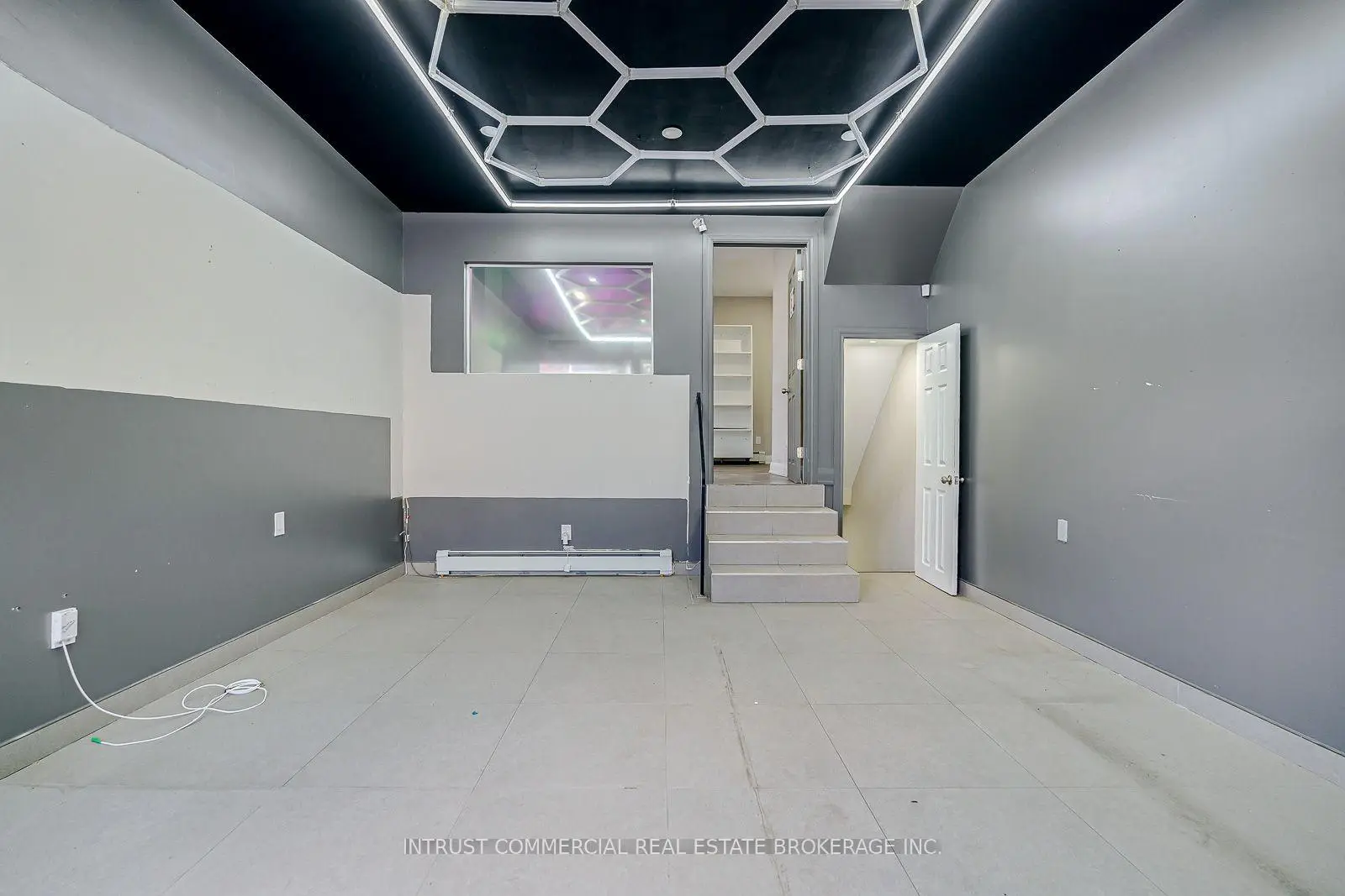 Commercial for lease