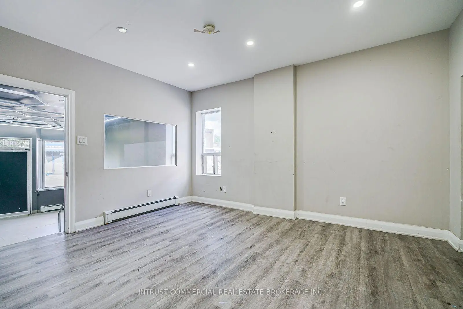 Commercial for lease