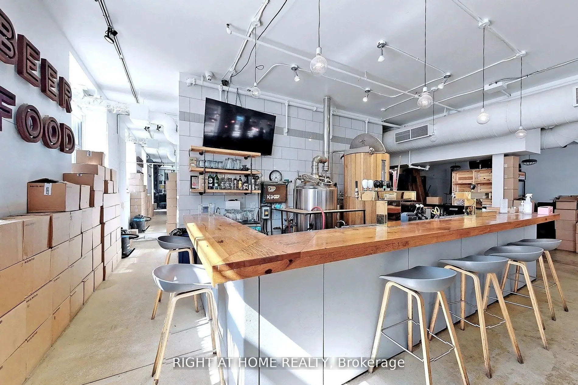 Commercial for lease