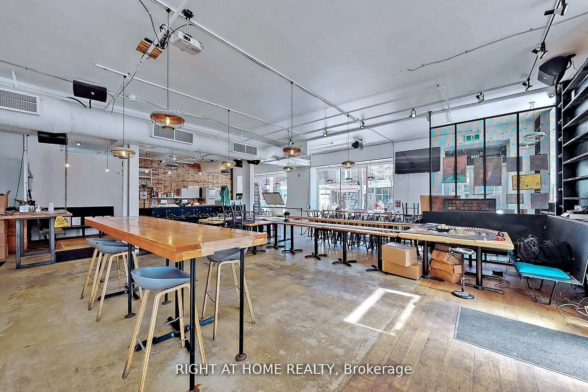 Commercial for lease