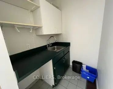 203-5405 Eglinton Aven