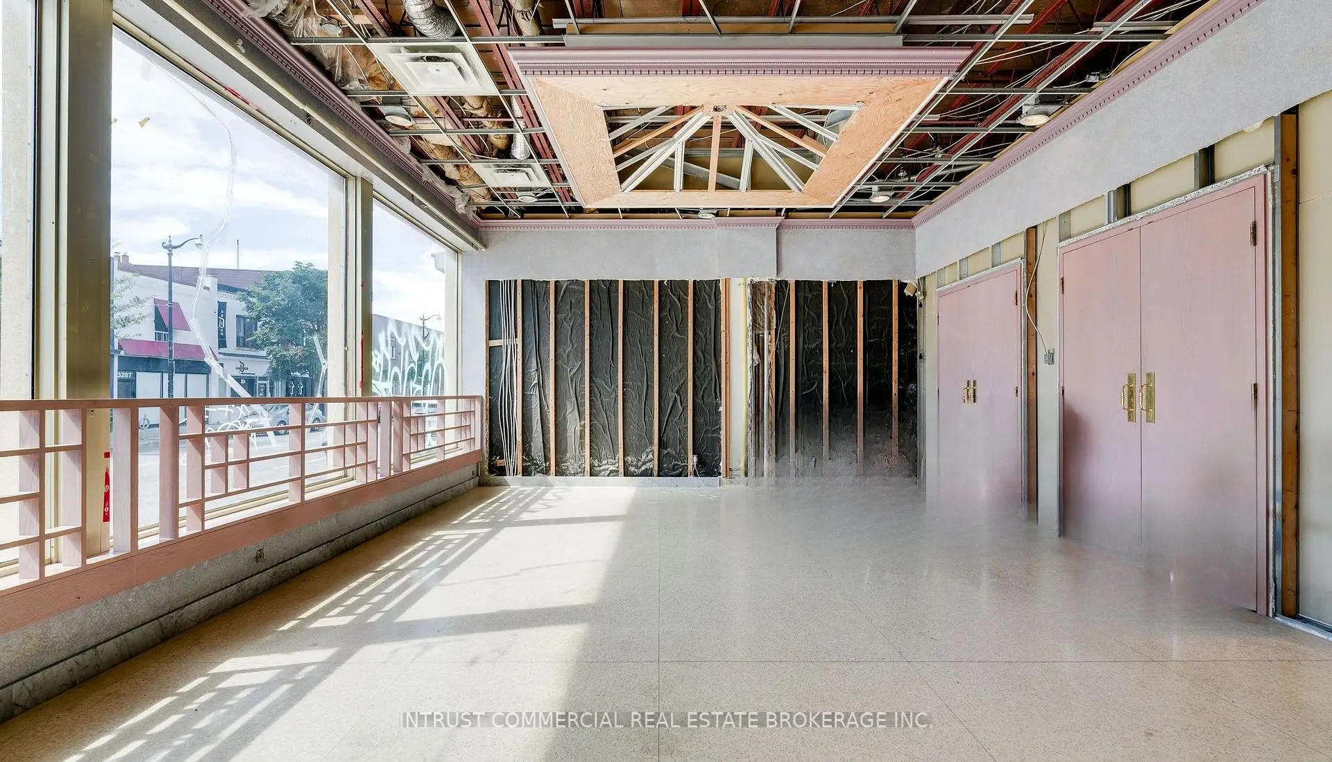Commercial for lease