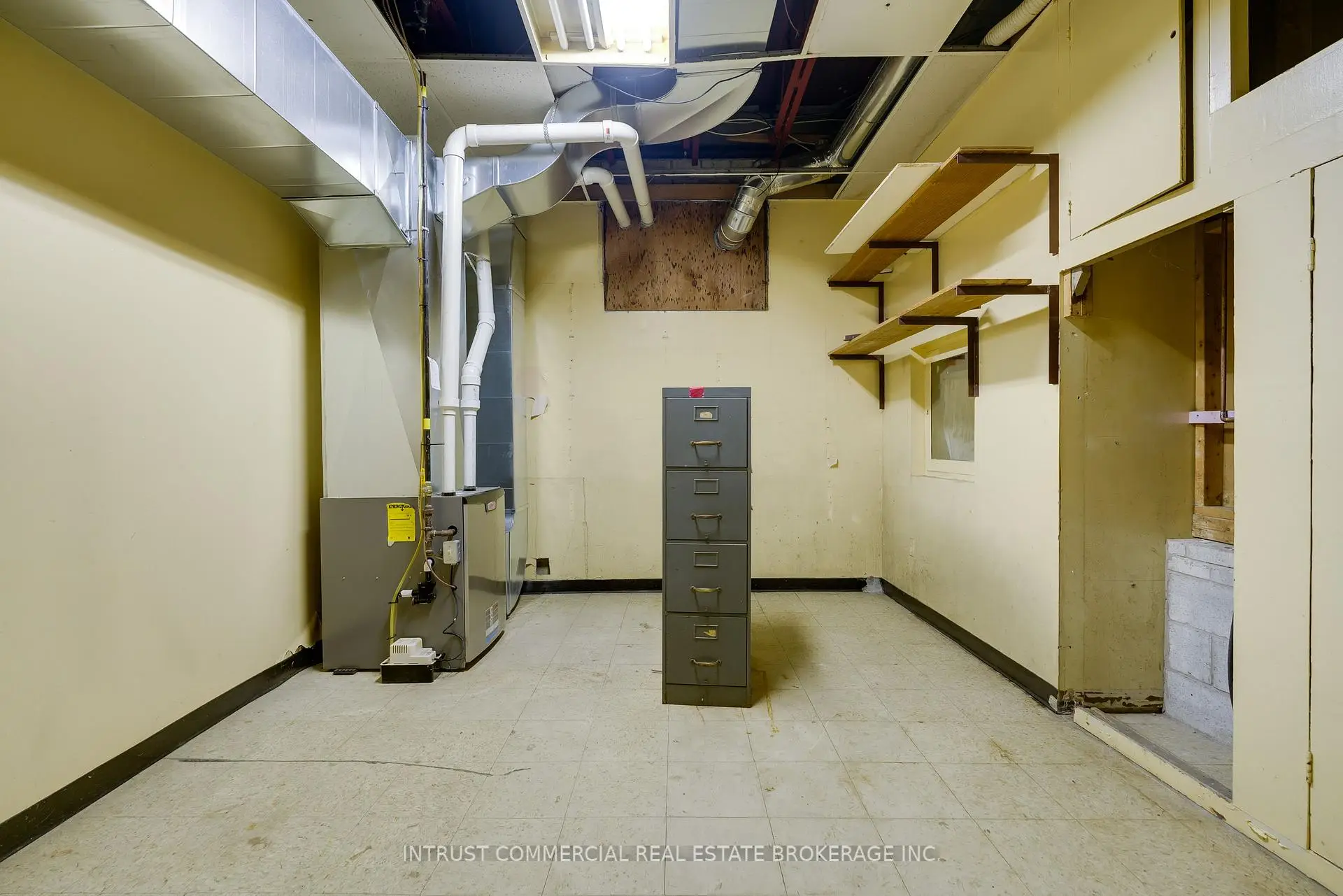 Commercial for lease