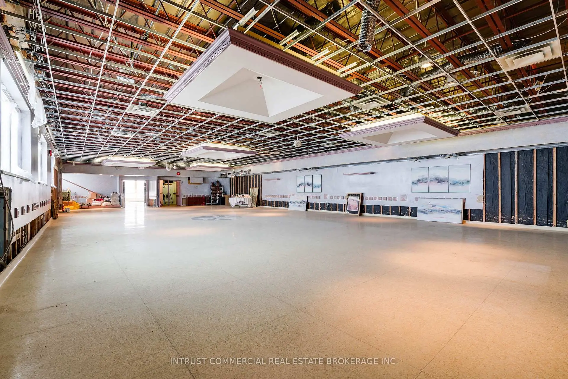 Commercial for lease