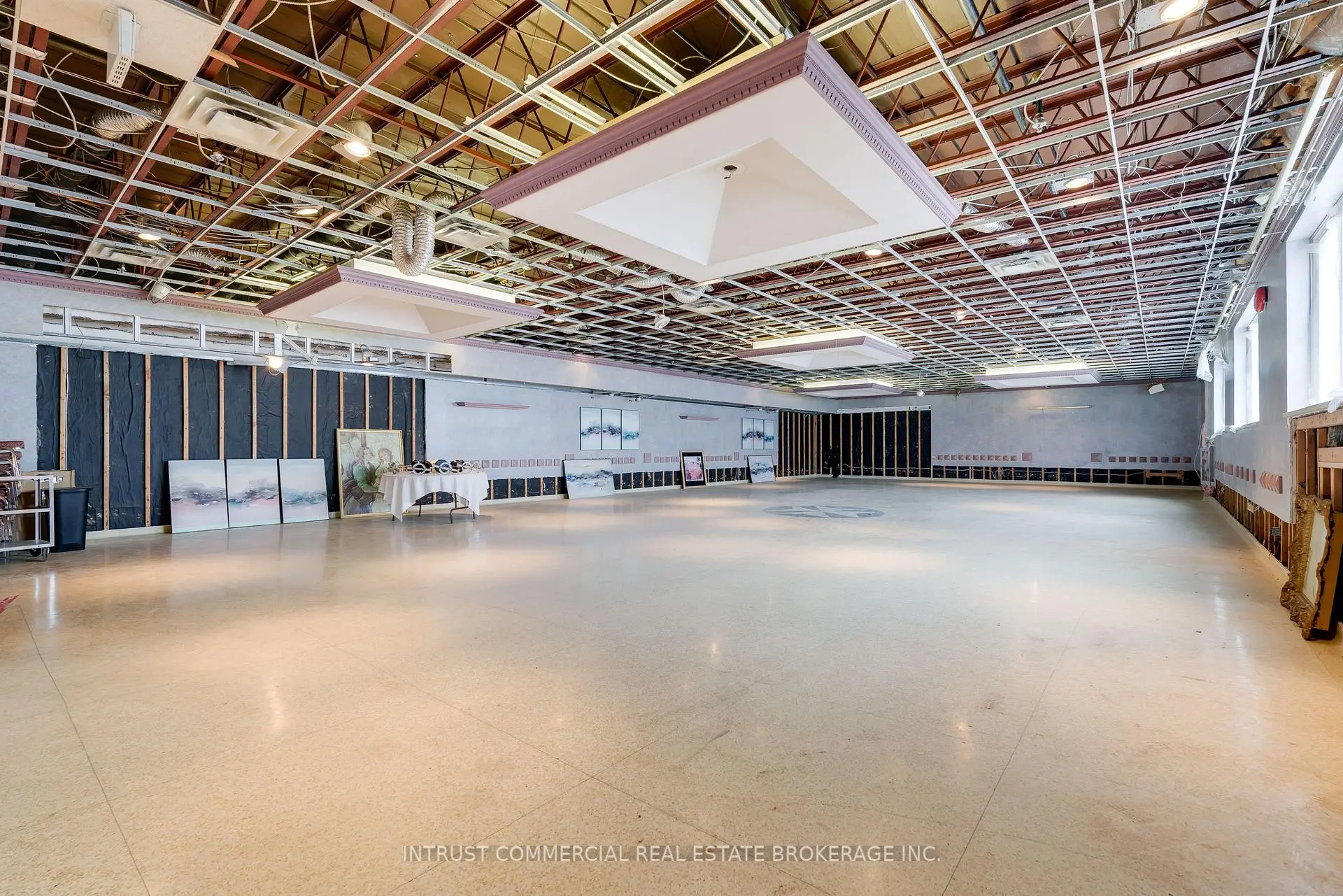 Commercial for lease