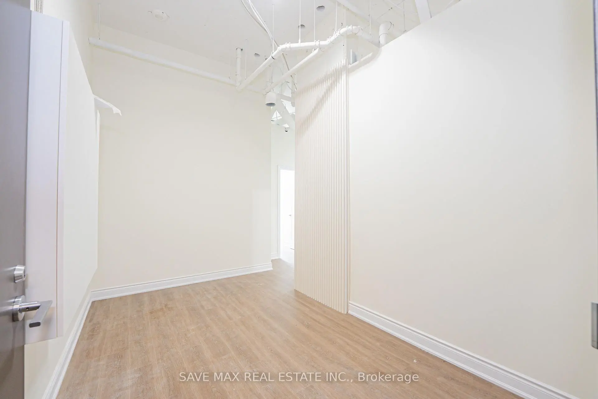 Commercial for lease