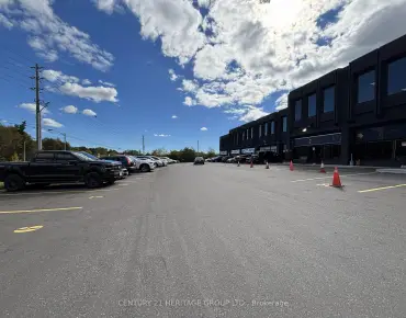 208-4544 Dufferin Stre